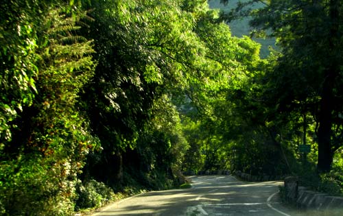 How to Reach Mussoorie by Road